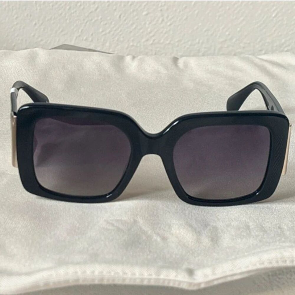 Carolina Lemke Adina CL7862-1 Black Gold Oversized Square Sunglasses NWT